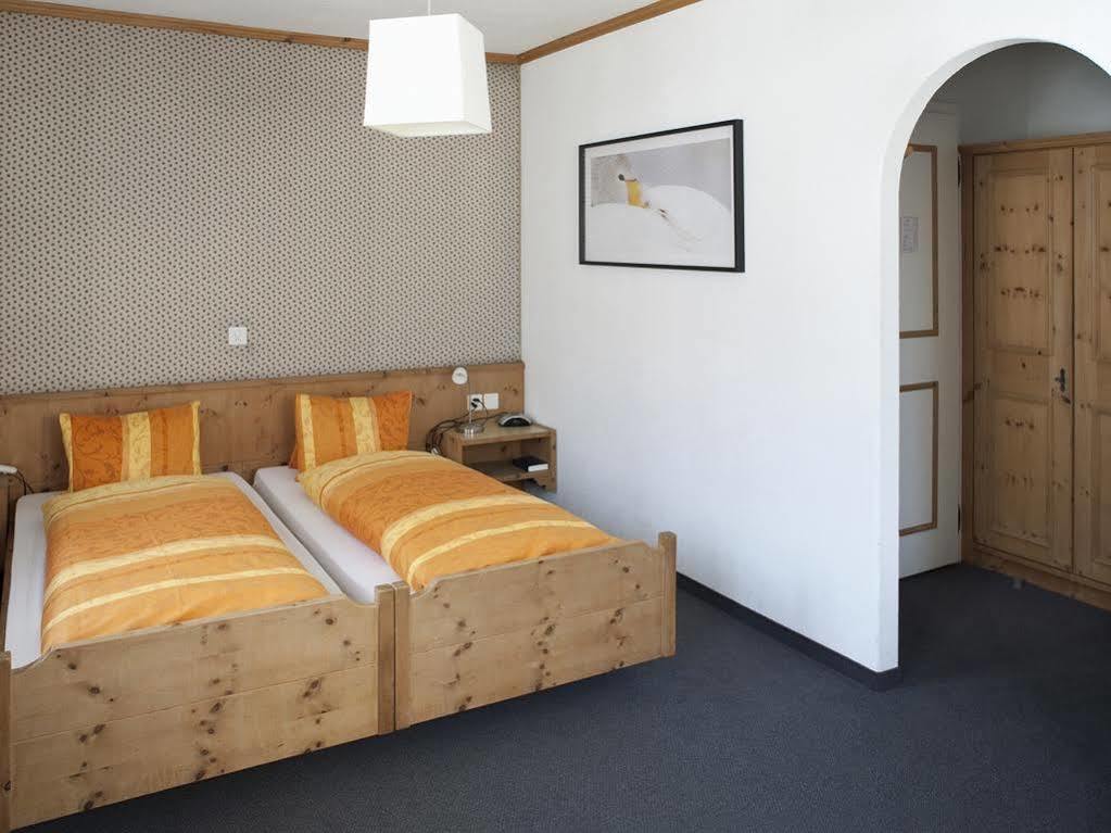 Hotel Alte Post By Mountain Hotels ดาวอส ภายนอก รูปภาพ
